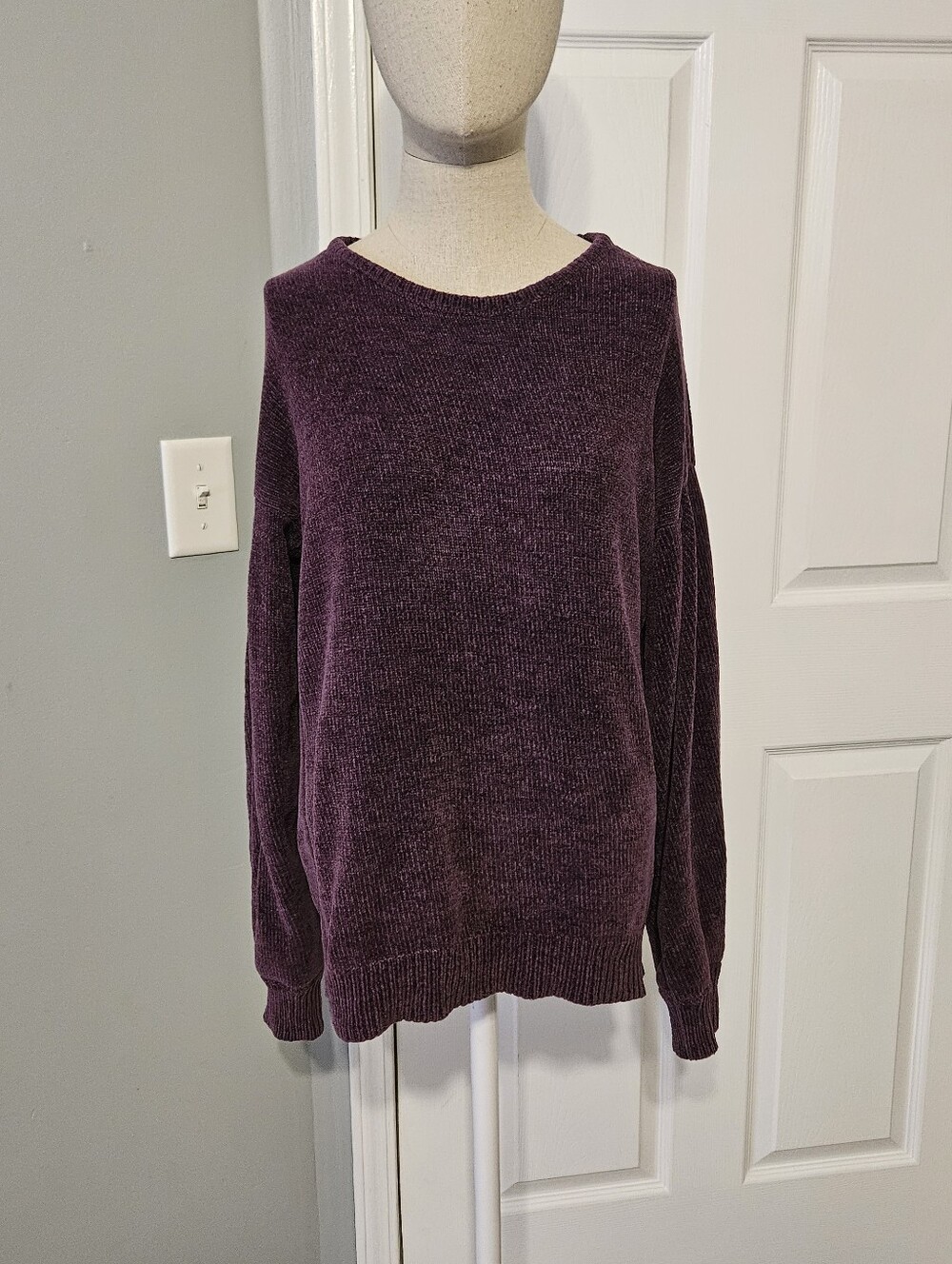 Absolutely Creative Worldwide Plush Crewneck Sweater - Plum